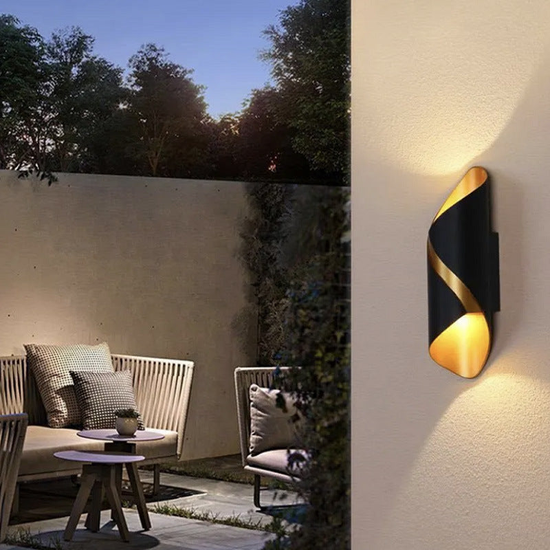 Modern Outdoor Lamp