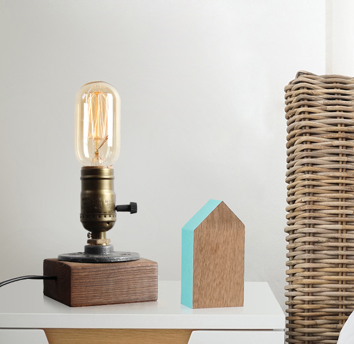 Retro Pipe Table Lamp