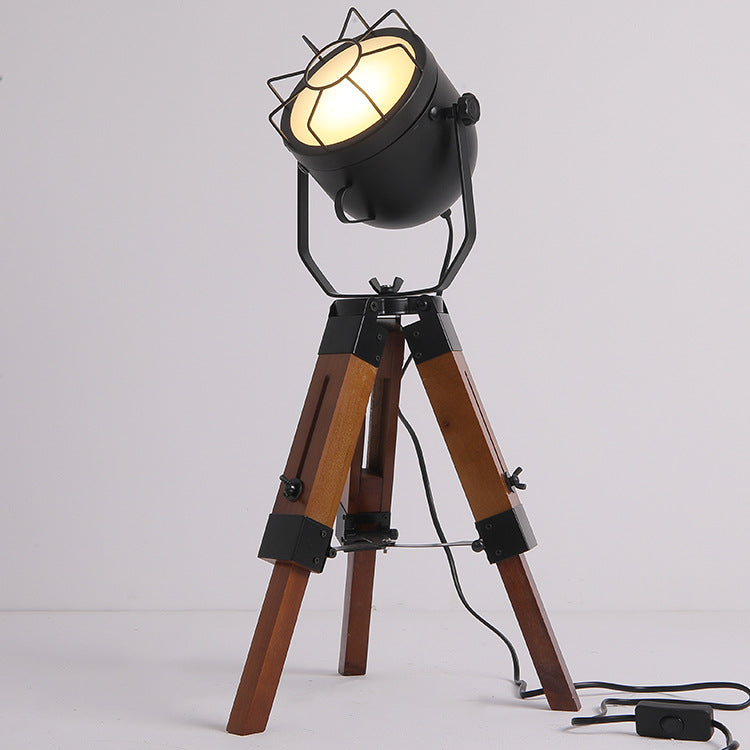 Tripod Table Lamp